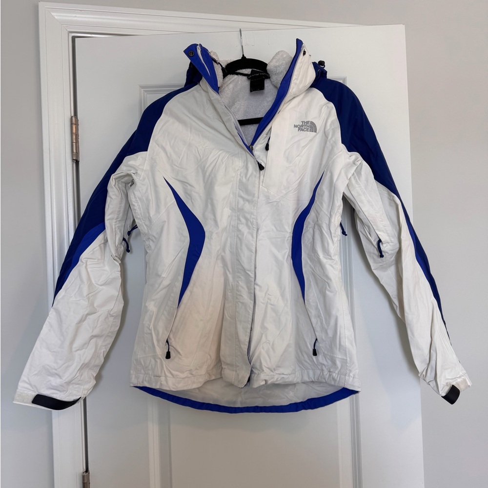 The North Face White and Blue Women's Ski Jacket
